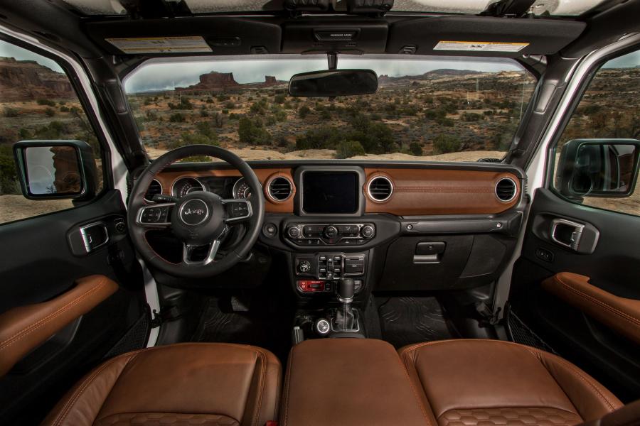 Торпедо Jeep JT Scrambler (JT) 2019 года  (фото 6 из 9)
